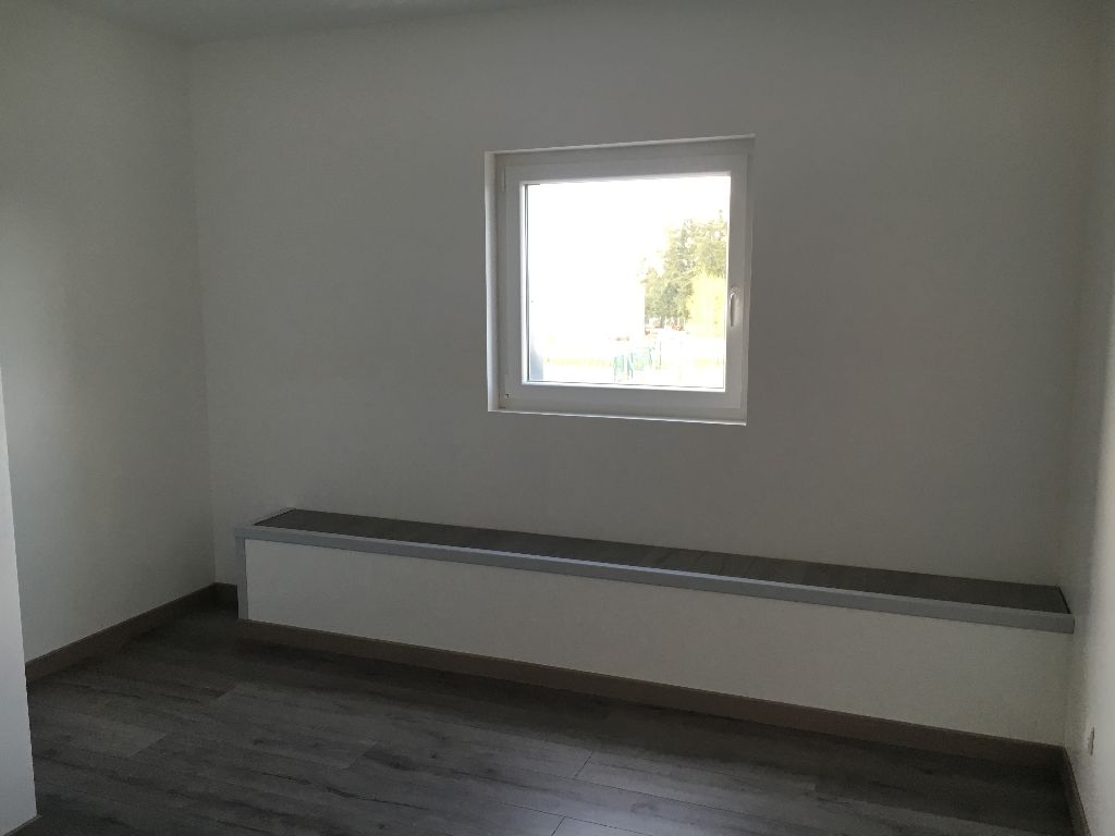 bureau à louer ETERVILLE