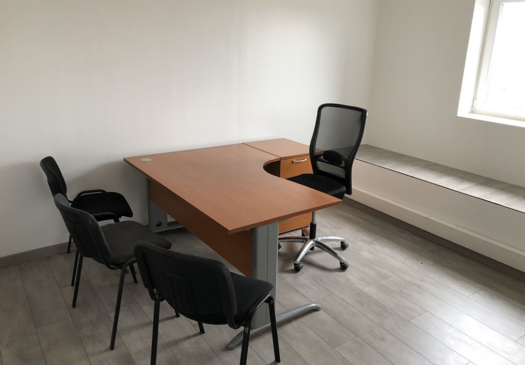 bureau à louer ETERVILLE
