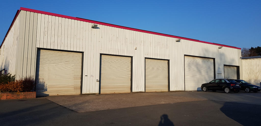 local d'activité en vente HEROUVILLE SAINT CLAIR
