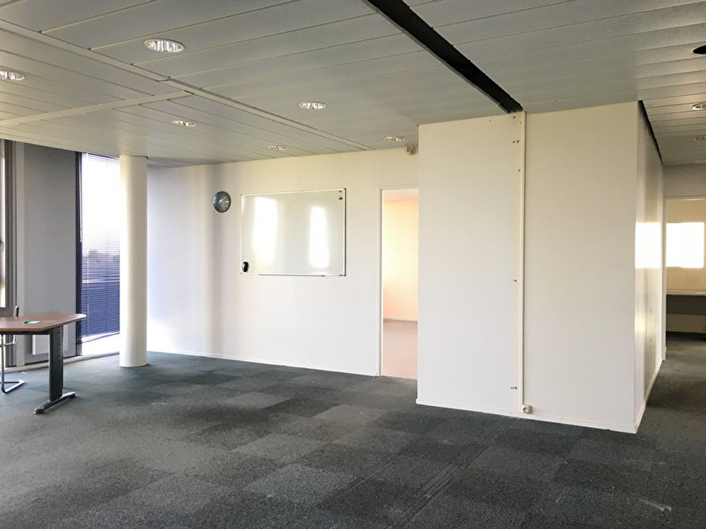 bureau en vente HEROUVILLE SAINT CLAIR