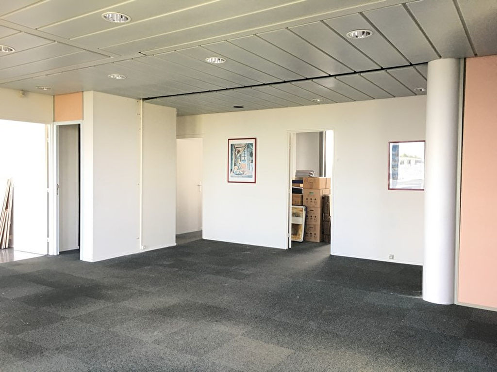 bureau en vente HEROUVILLE SAINT CLAIR
