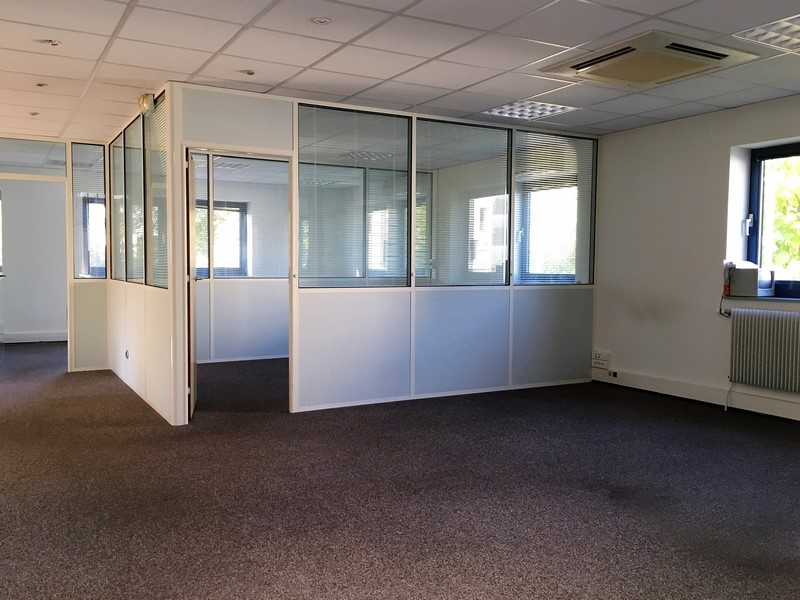 bureau à louer HEROUVILLE SAINT CLAIR