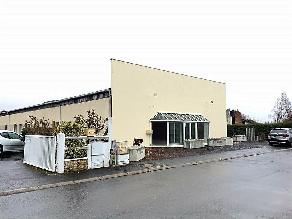 local d'activité à louer LOUVIGNY
