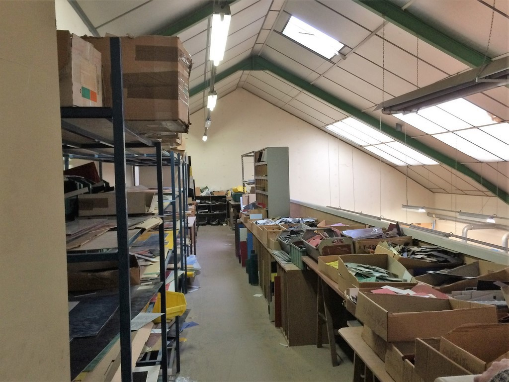 local d'activité en vente HEROUVILLE SAINT CLAIR