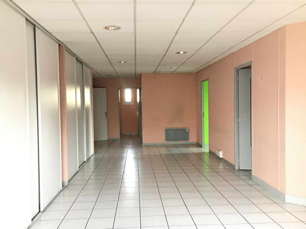 local d'activité à louer BRETTEVILLE SUR ODON