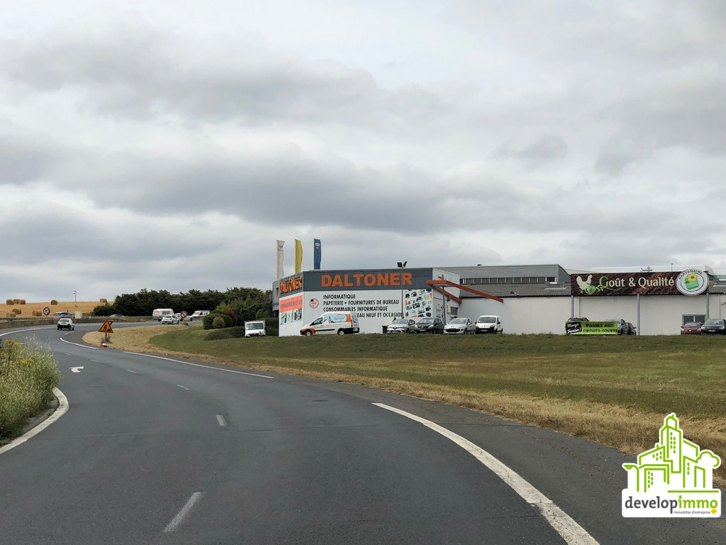 local commercial à louer CAEN