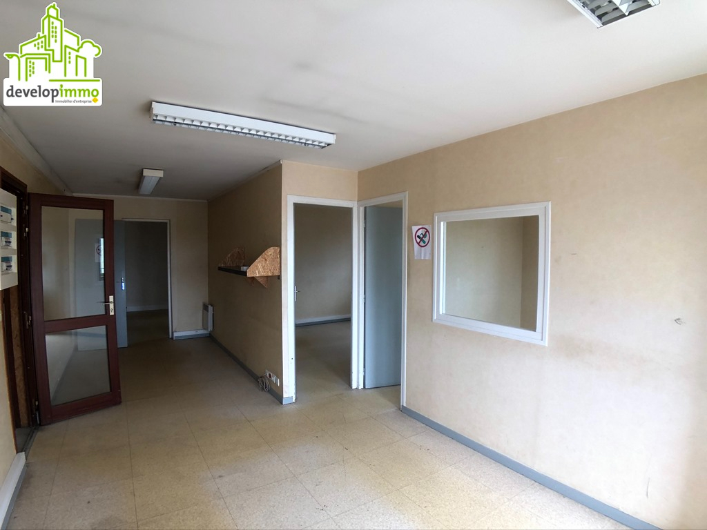 entrepôt en vente SAINT MARTIN DE FONTENAY