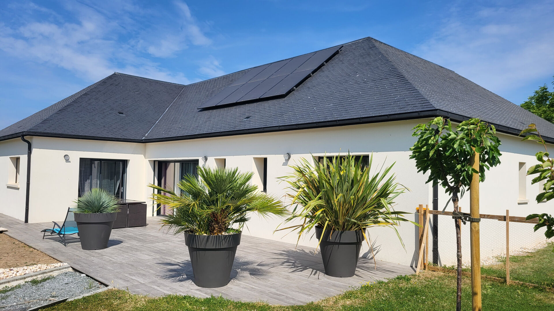 Photo Maison plain-pied 5 chambres et bureau image 1/4