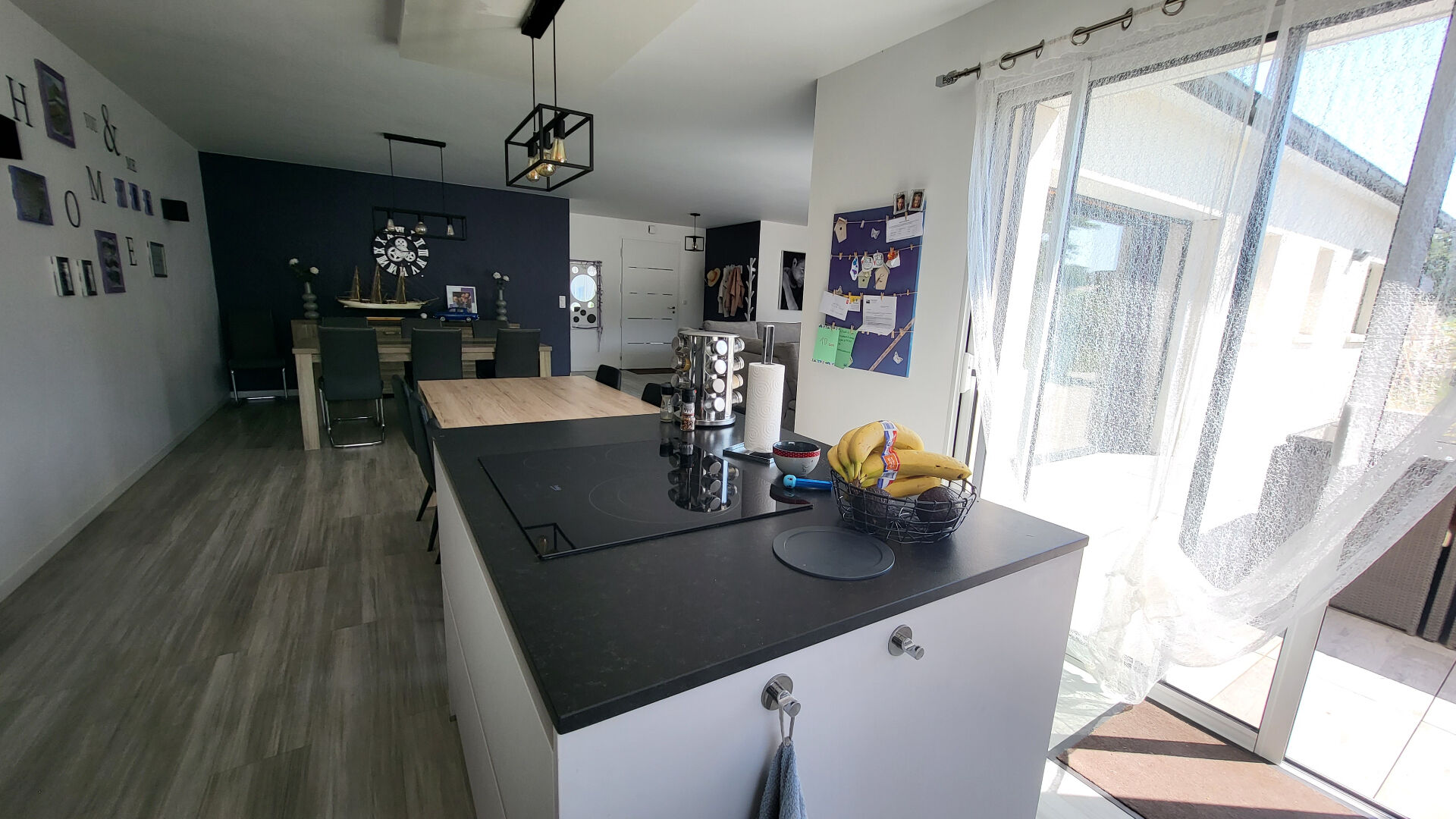 Photo Maison plain-pied 5 chambres et bureau image 3/4