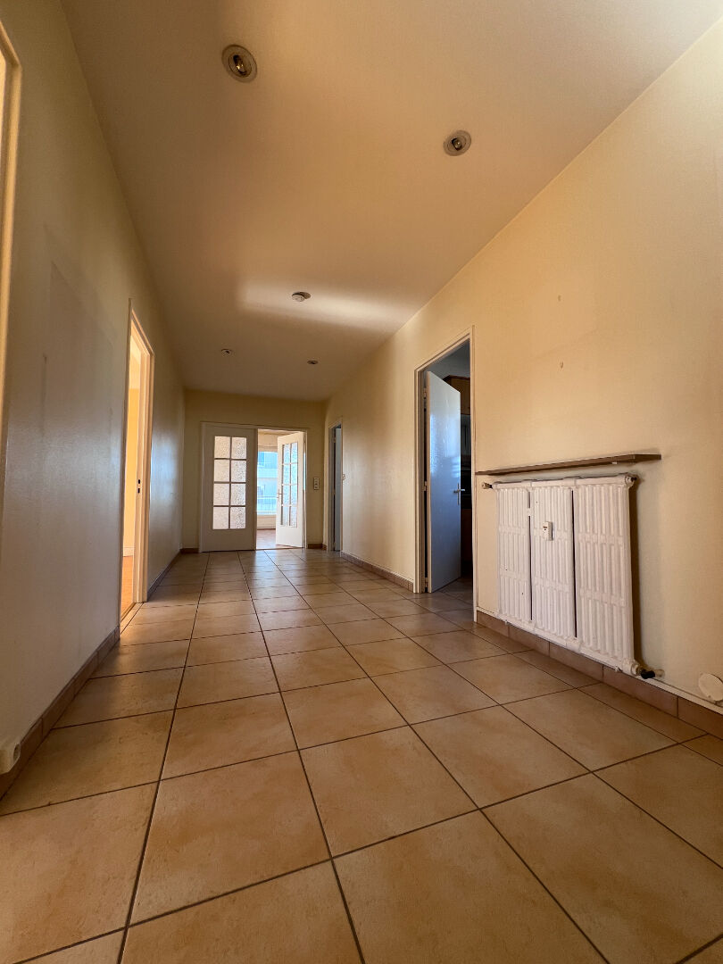 Photo Appartement Thionville plein centre 4 pièce(s) 120 m2 image 5/5