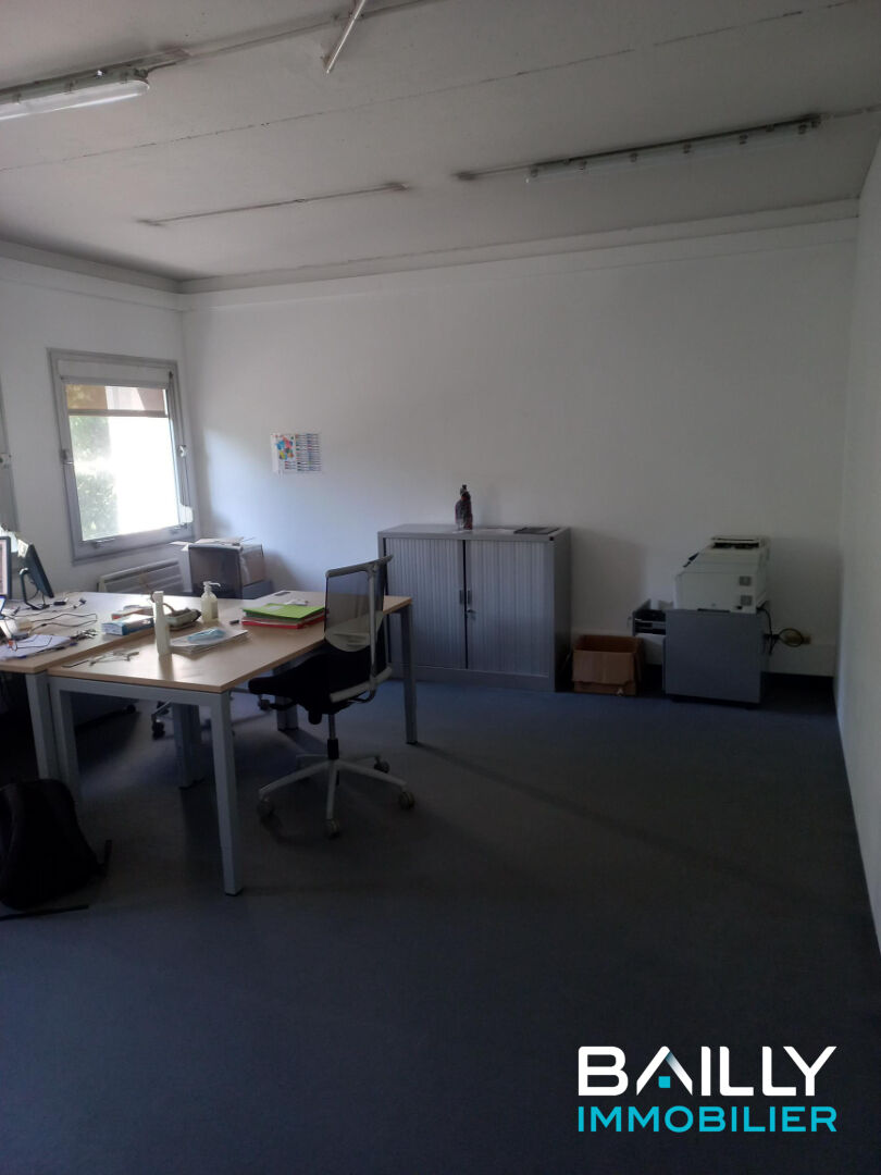 Photo Bureaux La Roche Sur Yon 56 m2 image 1/2