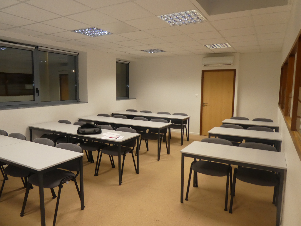 Photo Bureaux La Roche Sur Yon 200 m2 image 1/3