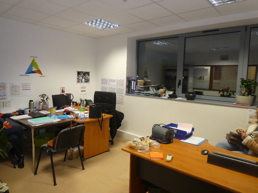 Photo Bureaux La Roche Sur Yon 200 m2 image 2/3
