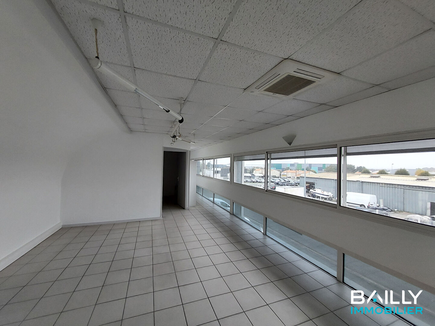 Photo Bureaux La Roche Sur Yon 130 m2 image 3/6