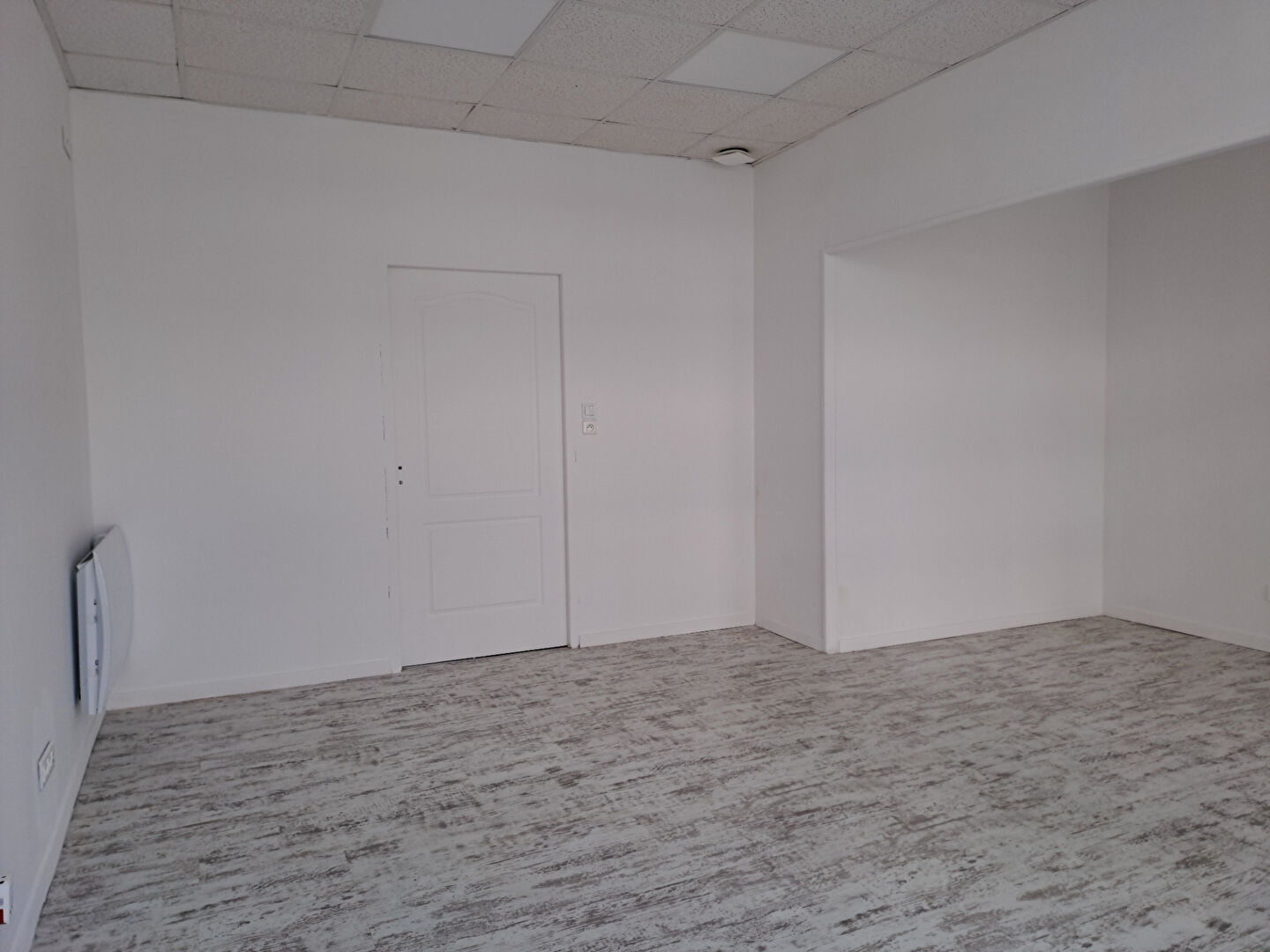 Photo Local commercial La Roche Sur Yon 40 m2 image 5/6