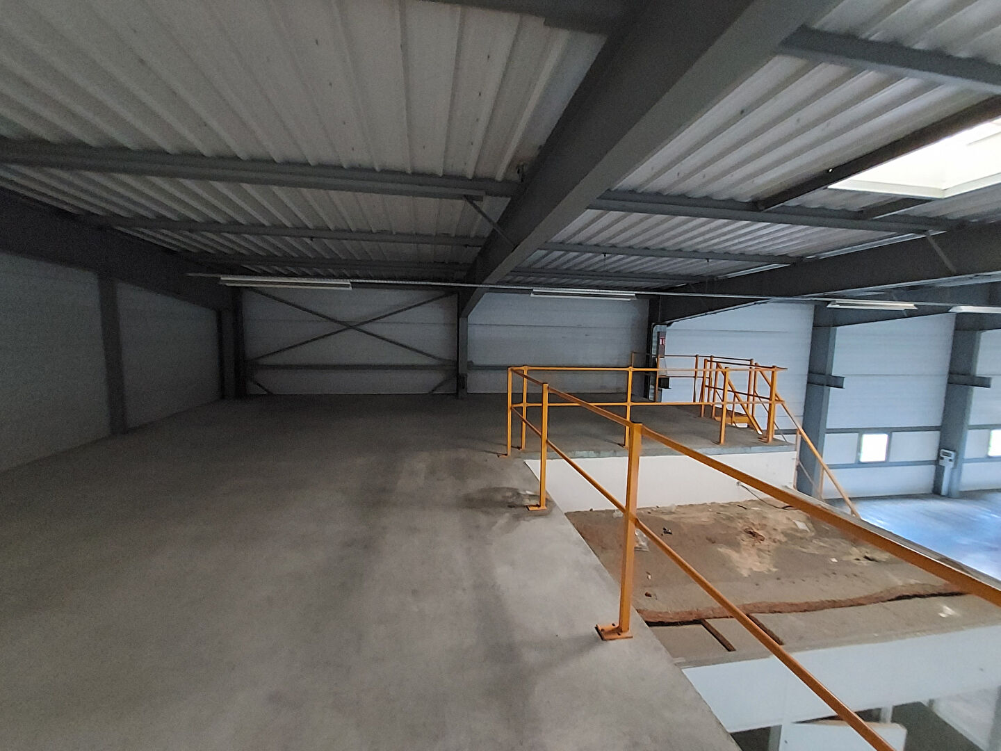 Photo Local commercial La Roche Sur Yon 504 m2 image 5/5