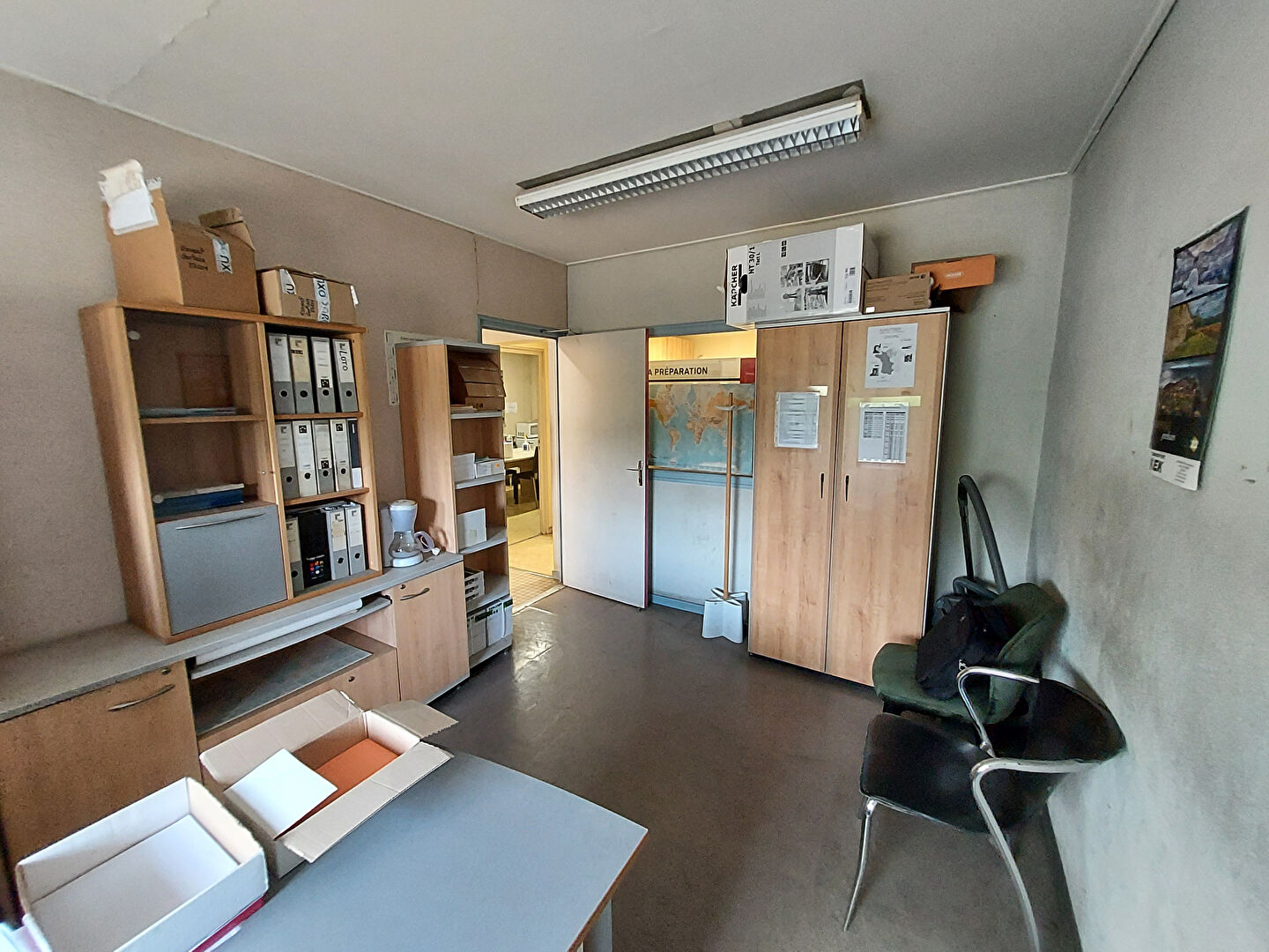 Photo Local commercial Chantonnay 3000 m2 image 4/4