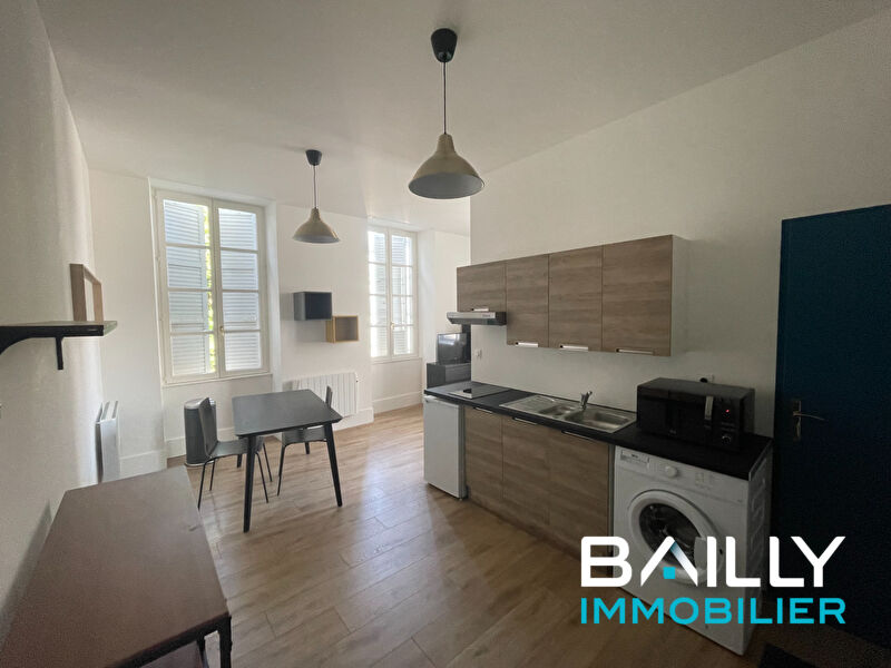 Immeuble de rapport La Roche Sur Yon 15 appartements 490 m2