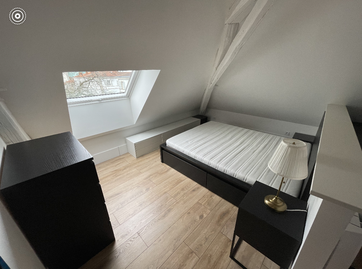 Photo Immeuble de rapport La Roche Sur Yon 15 appartements 490 m2 image 4/6