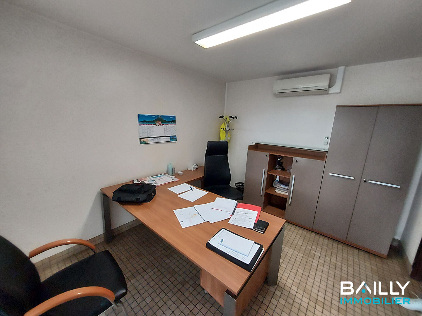 Photo Local commercial La Gaubretiere 294 m2 image 3/6