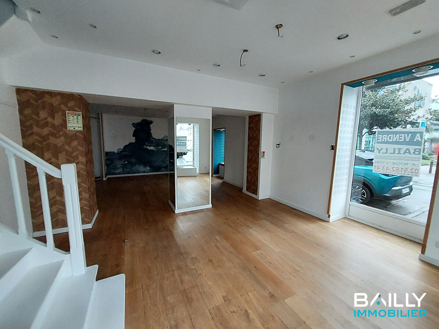 Photo Immeuble La Roche Sur Yon 124 m2 image 2/4