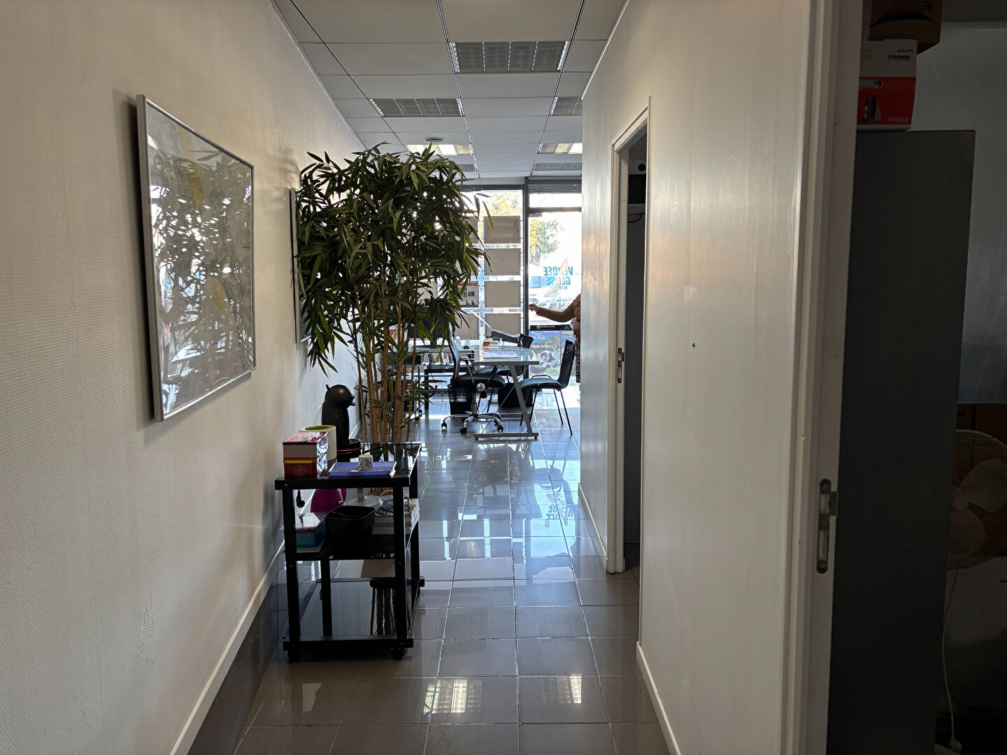 Photo Local commercial Les Sables D Olonne 63 m2 image 2/2