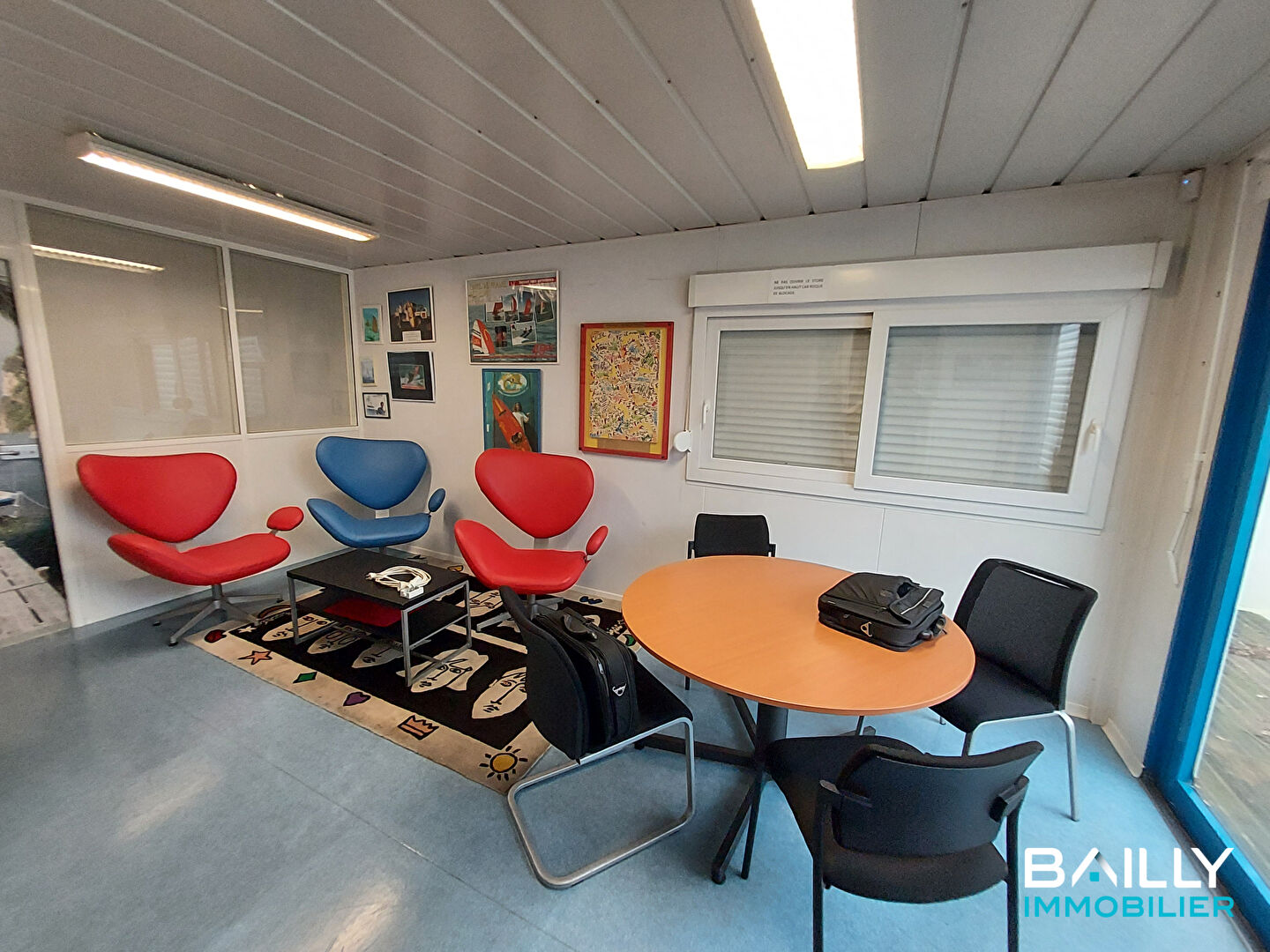 Photo Local d'activité La Roche Sur Yon 200 m2 image 3/6