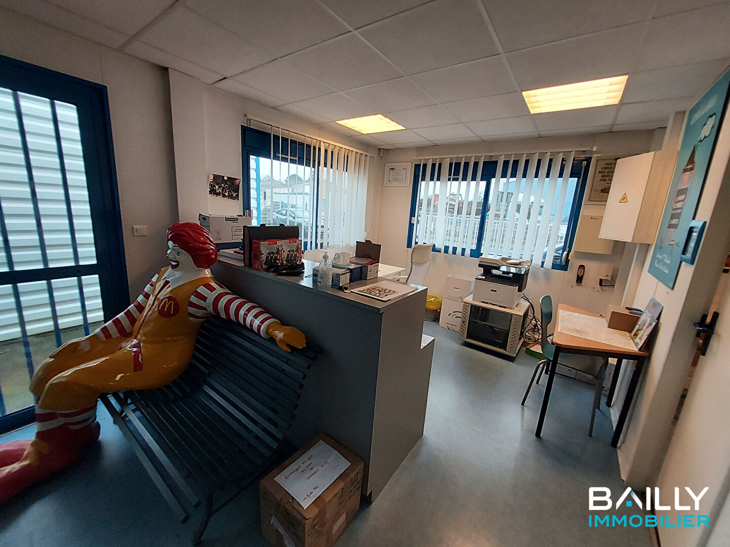 Photo Local d'activité La Roche Sur Yon 200 m2 image 4/6