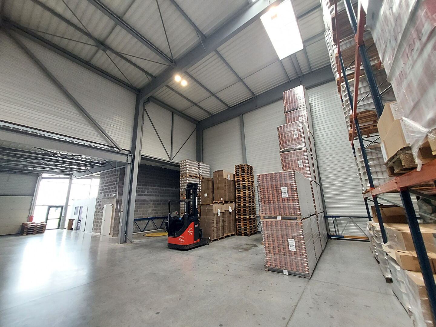 Photo Local d'activité La Chapelle Achard 1100 m2 image 3/3