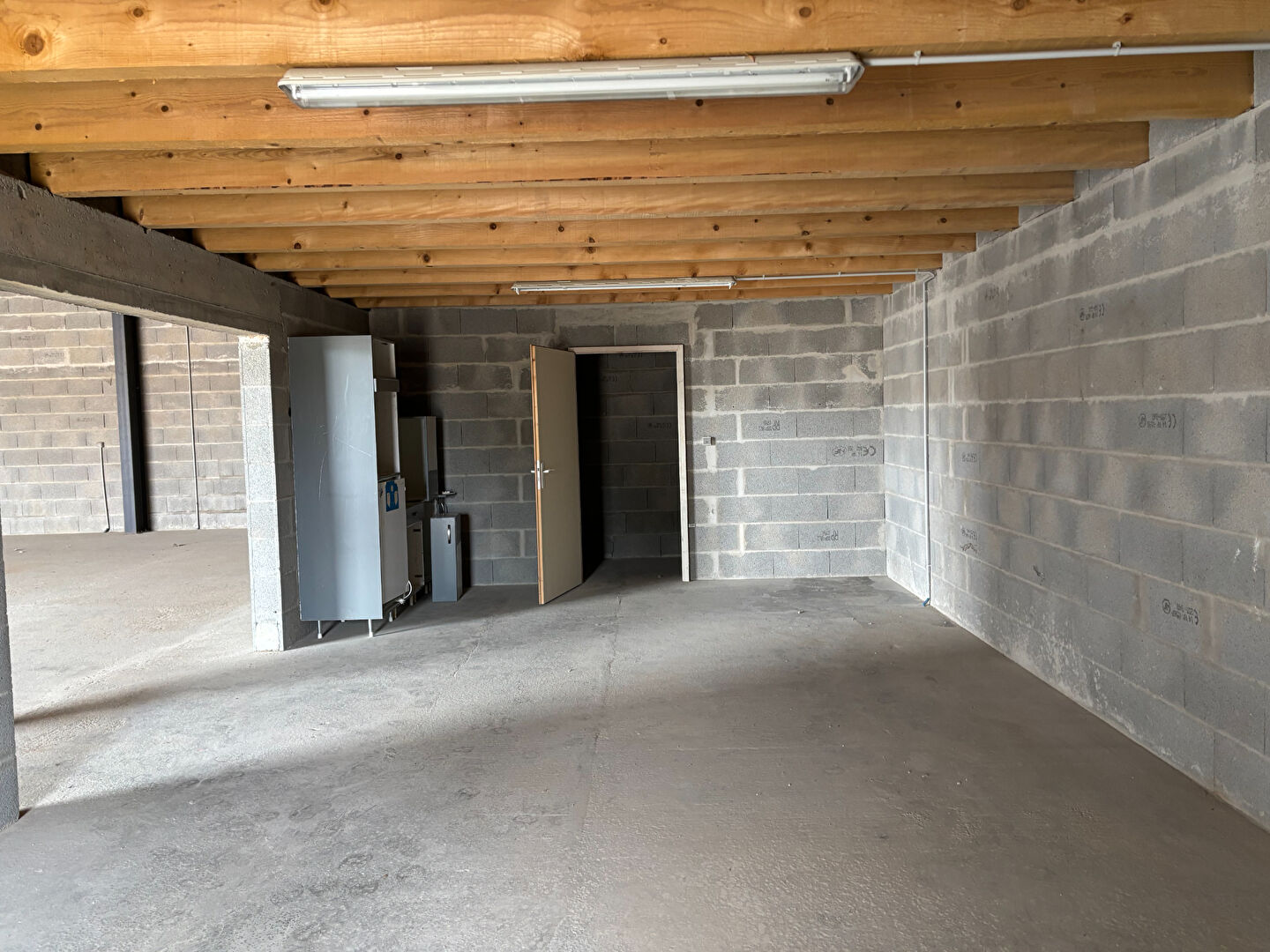 Photo Local d'activité Les Sables D Olonne 500 m2 image 2/2