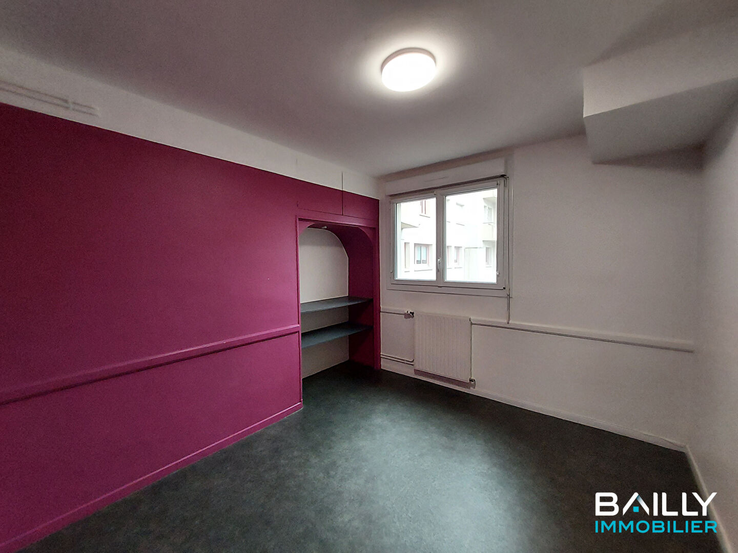 Photo Local commercial La Roche Sur Yon 86.75 m2 image 4/4