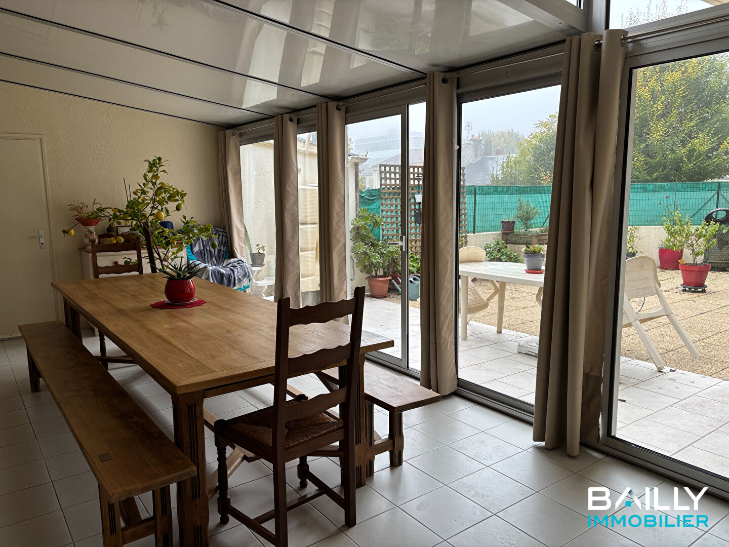 Appartement  4 pièce(s) 104 m2