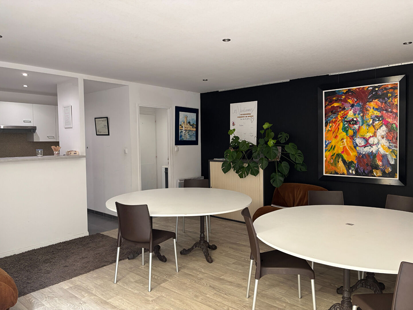 Photo Bureaux Les Sables D'olonne 35 m2 image 2/3
