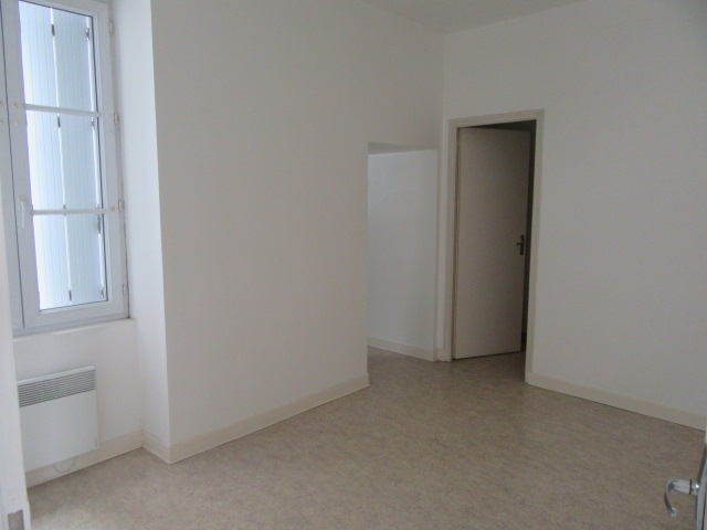 Photo Appartement La Roche sur Yon 2 pièces, 47 m² image 3/5