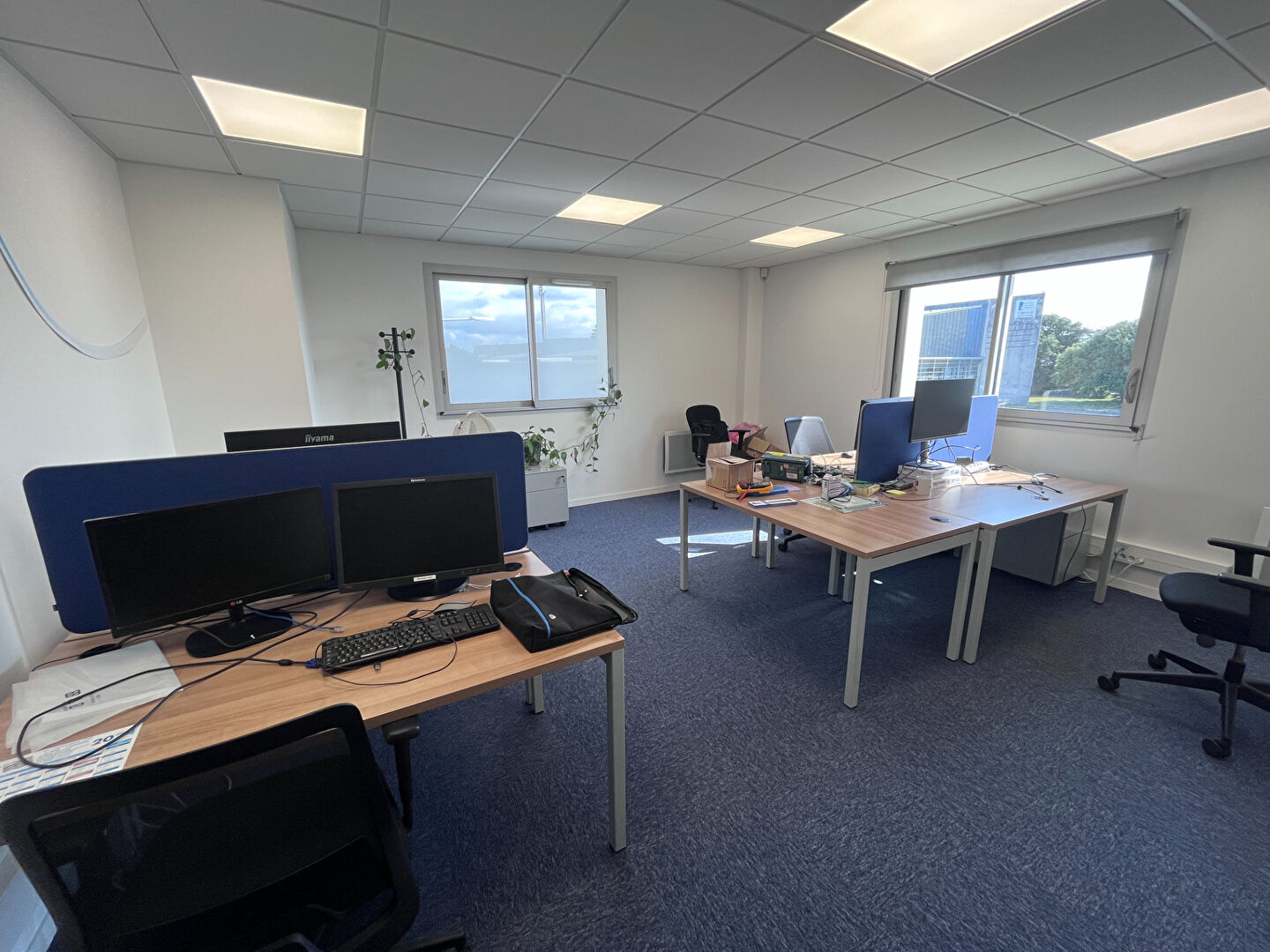 Visuel 11 de l'annonce : A LOUER - PLOUZANE TECHNOPOLE - BUREAUX DE 803 M2 DIVISIBLES