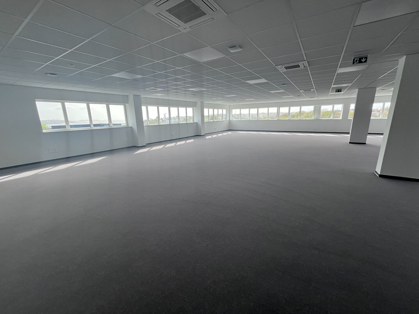 Visuel 9 de l'annonce : A LOUER - BREST TECHNOPOLE - BUREAUX DE 617 M²