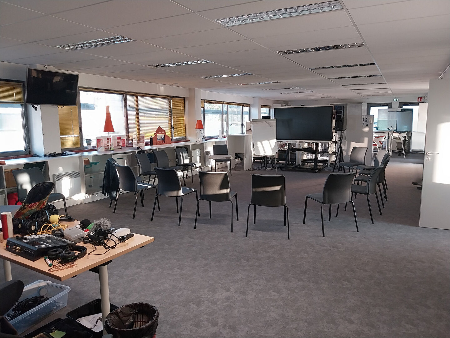 Visuel 7 de l'annonce : A VENDRE BUREAU PORT DE COMMERCE