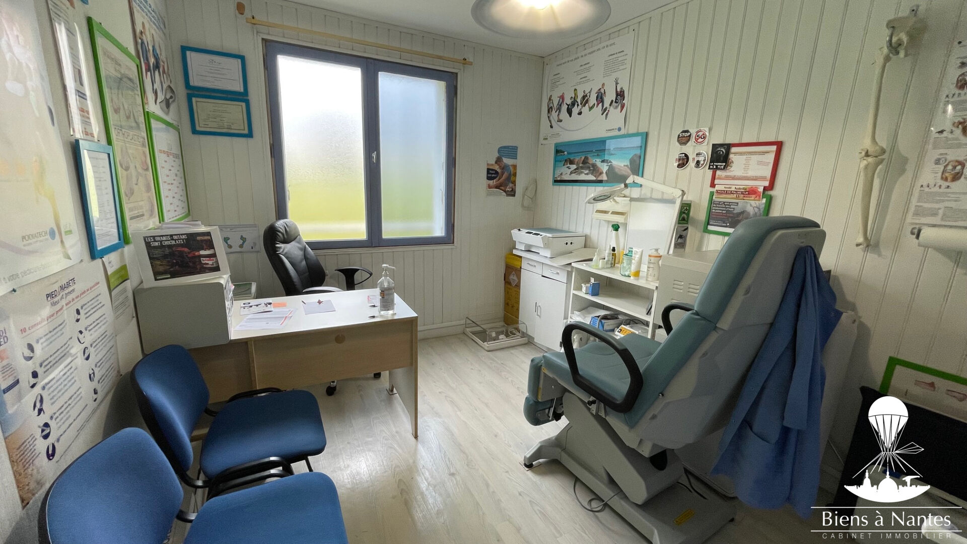 MURS COMMERCIAUX DE 97m²