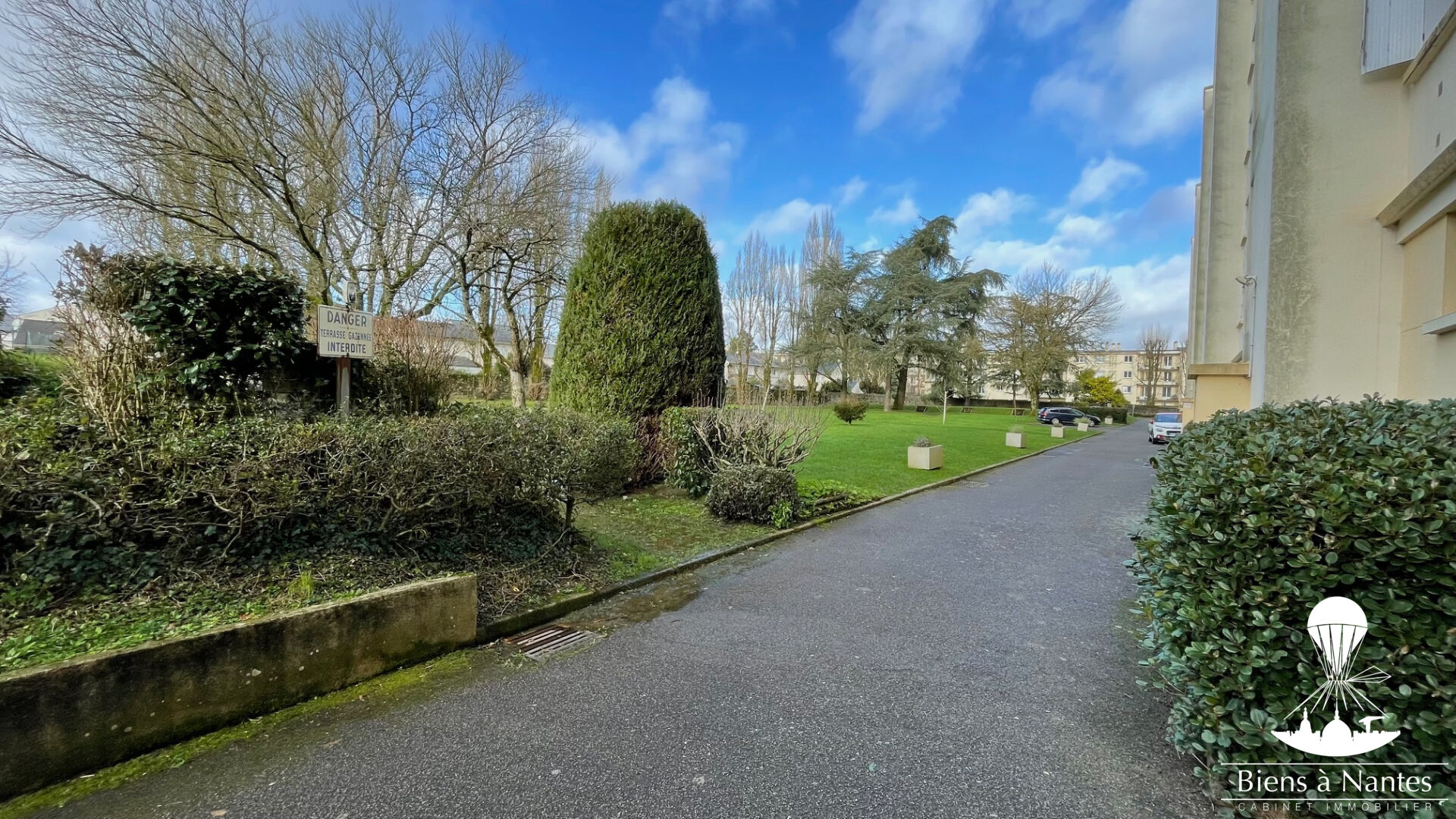 Photo MURS COMMERCIAUX DE 97m² image 6/6