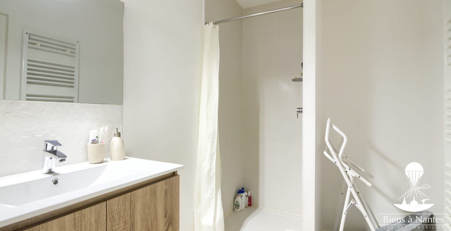 Photo SAINT-JULIEN-DE-CONCELLES Appartement  3 pièce(s) 63.54 m2 image 5/6