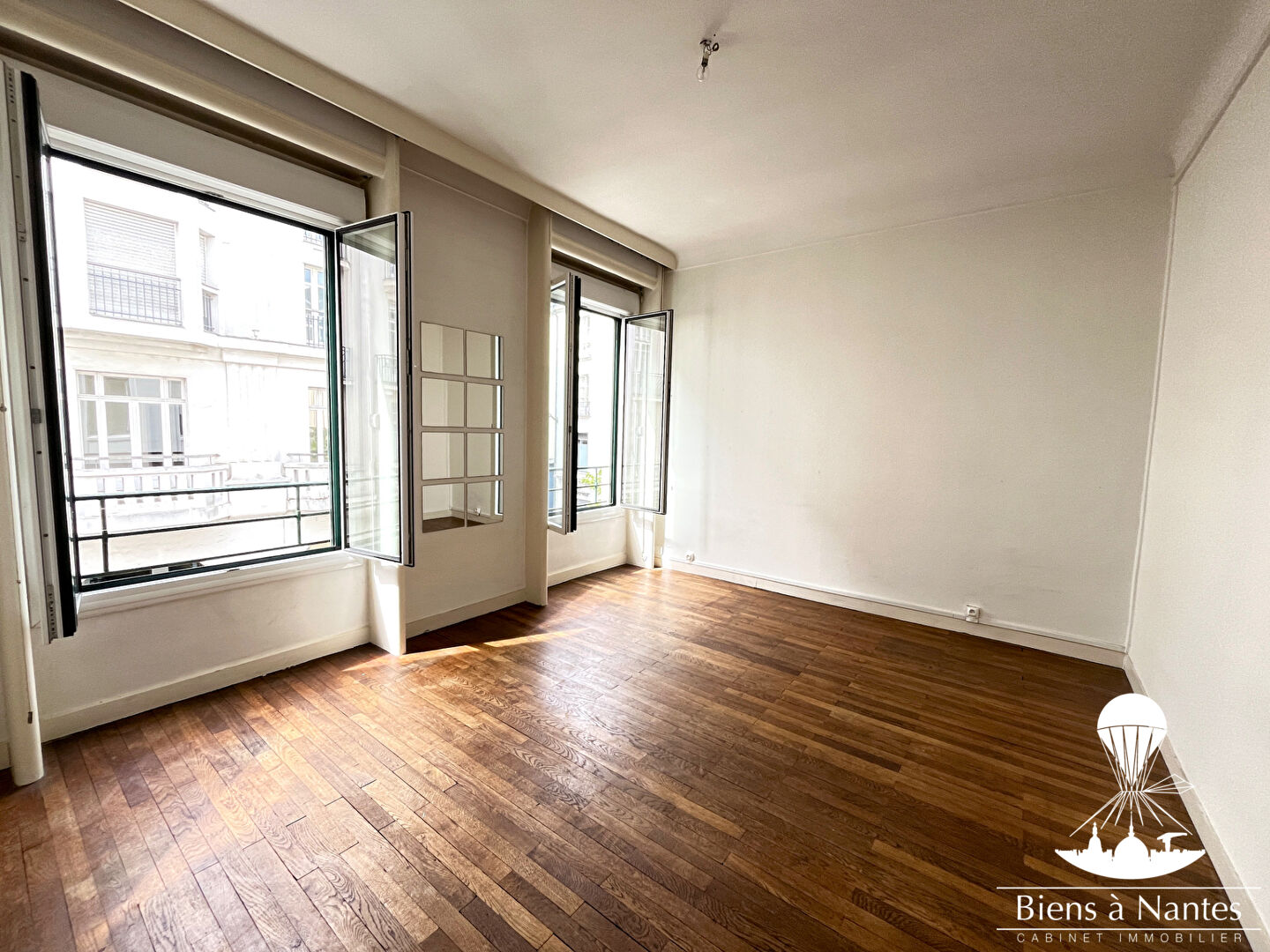 A vendre appartement T2 Nantes Graslin cave et grenier