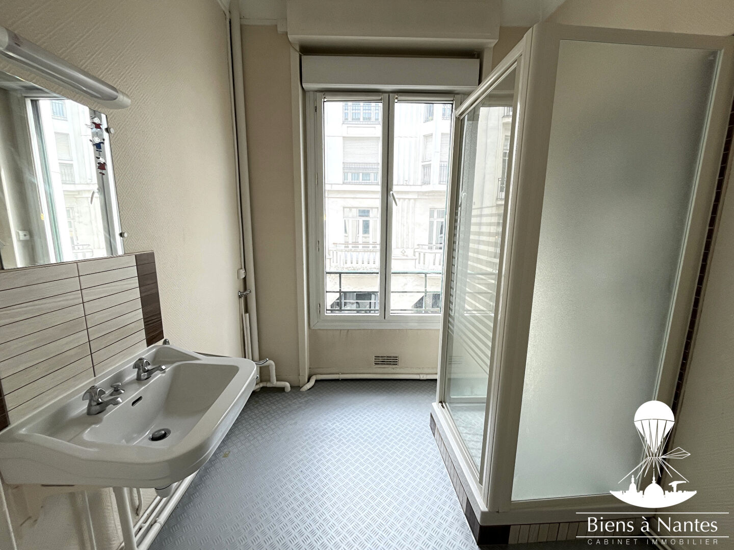 Photo A vendre appartement T2 Nantes Graslin cave et grenier image 6/6