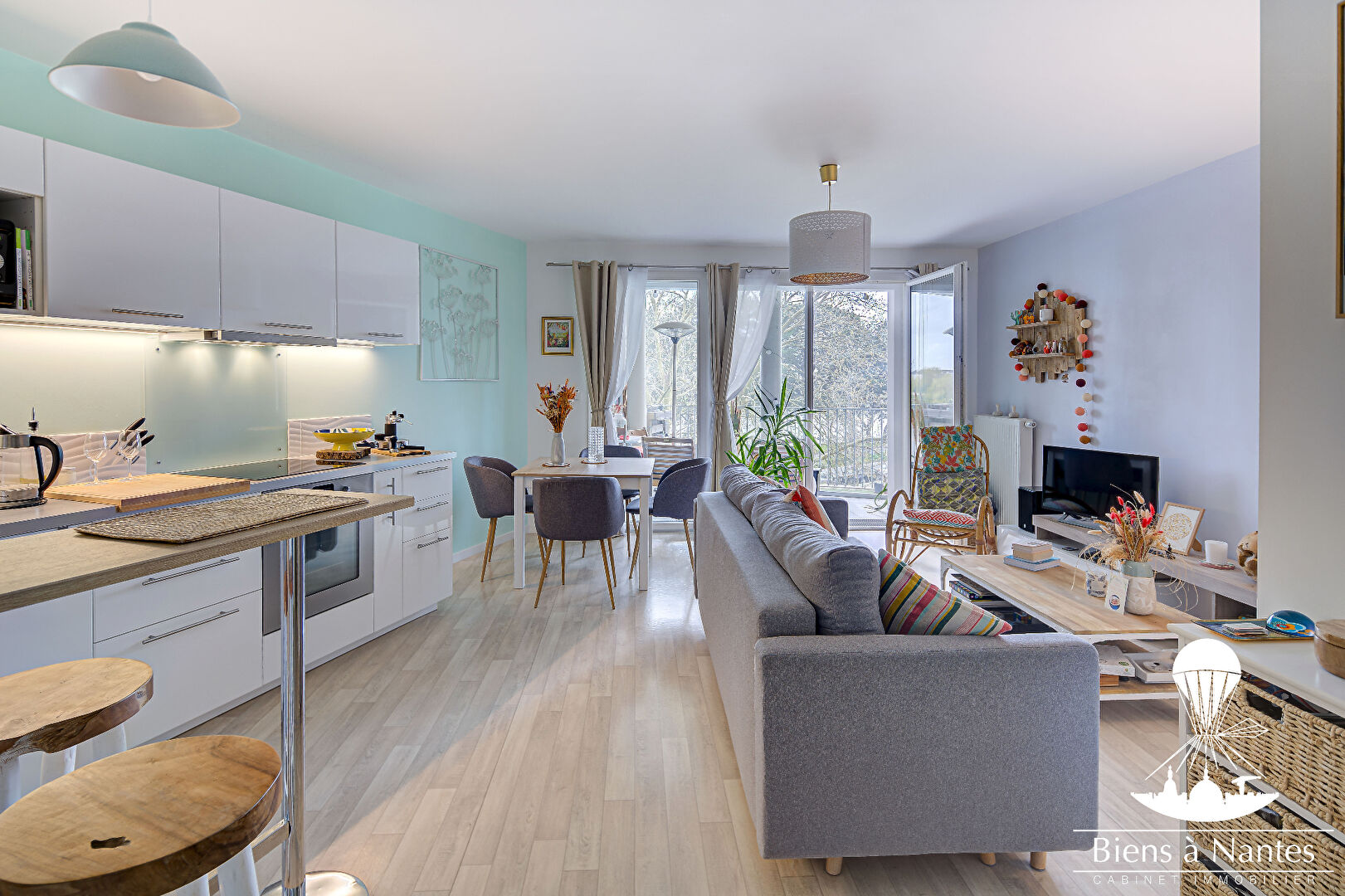 Photo A Louer appartement T3 récent Nantes Malakoff  bord de Loire terrasse et parking image 2/6