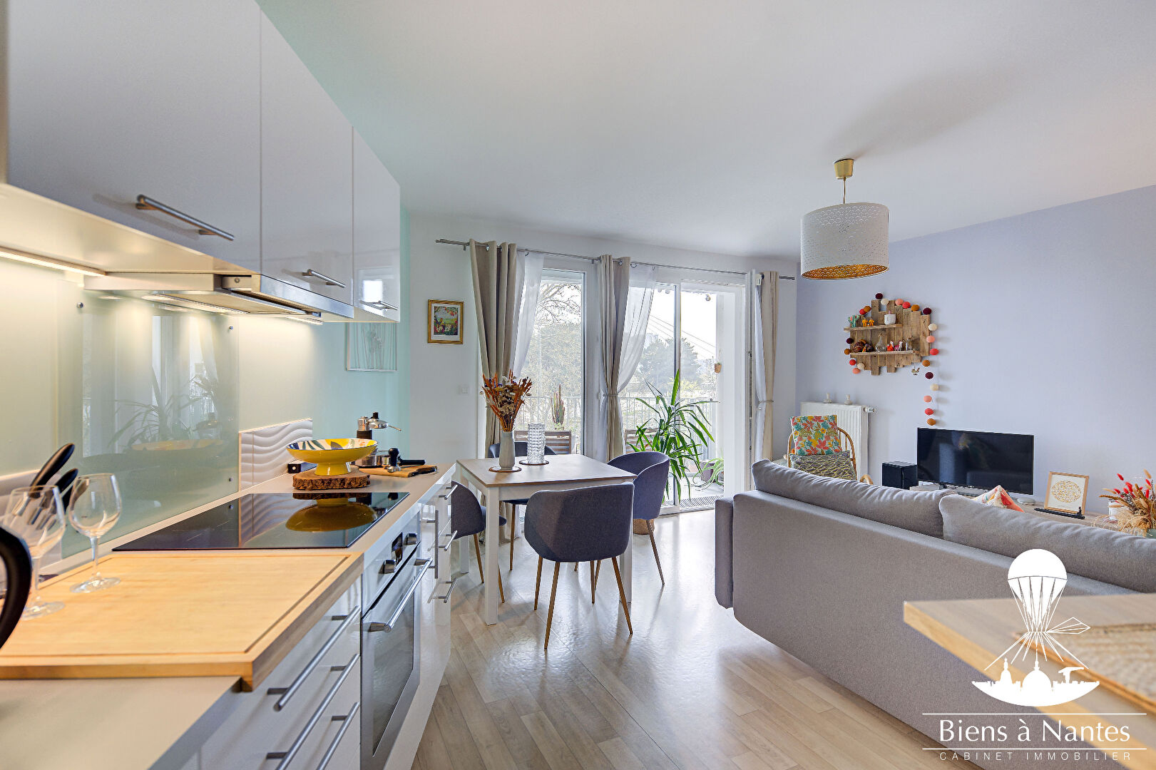 Photo A Louer appartement T3 récent Nantes Malakoff  bord de Loire terrasse et parking image 4/6