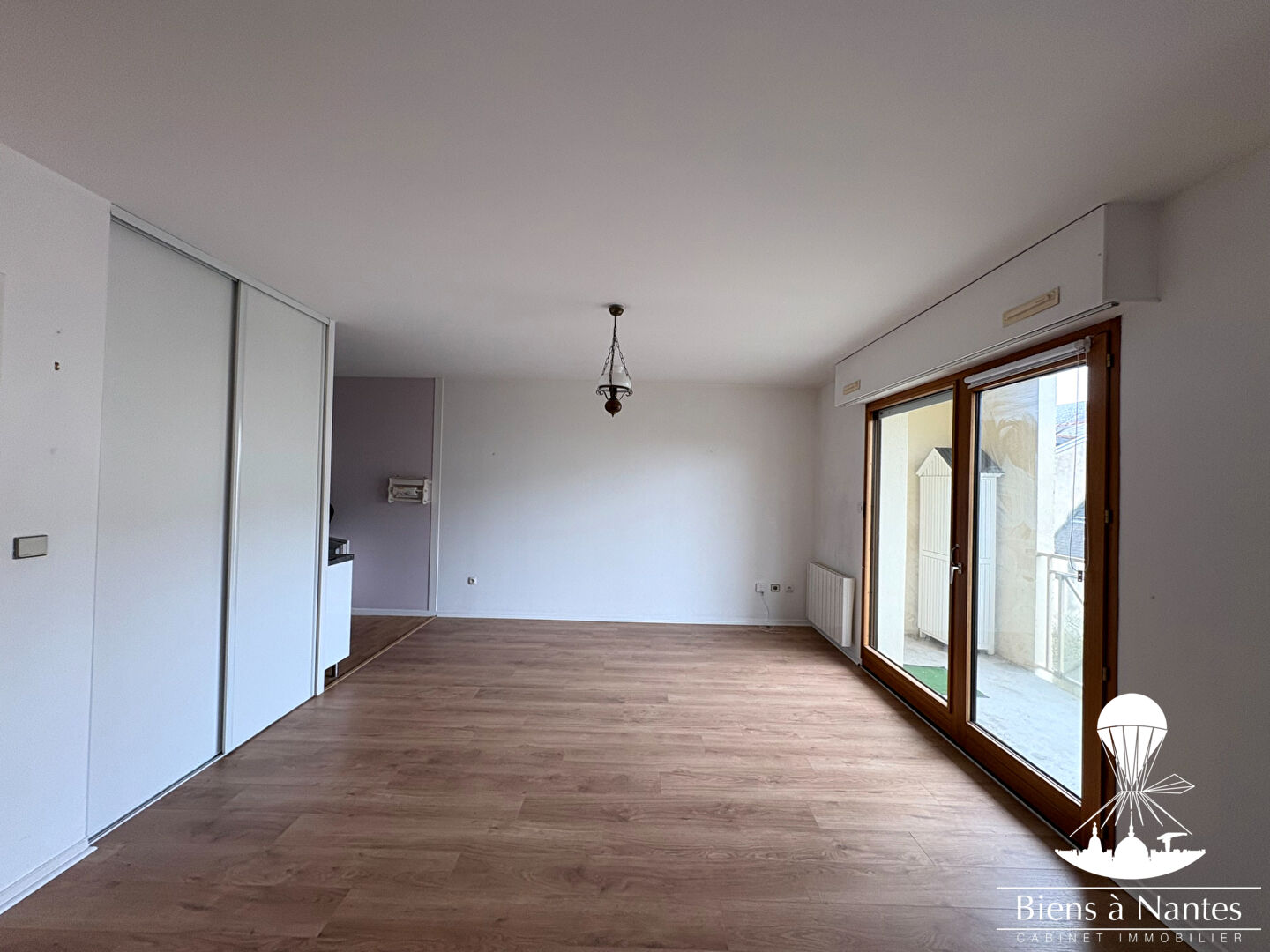 Photo Nantes Résidence Sénior Les Castalies Studio à vendre avec locataire image 3/6