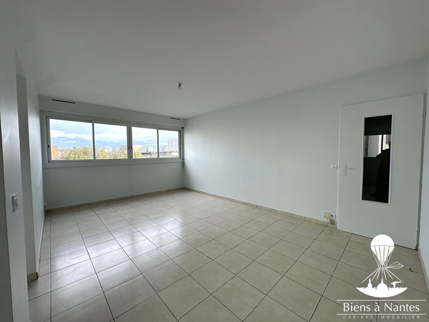 Photo Appartement WATTIGNIES 3 pièces 67 m2 image 1/6