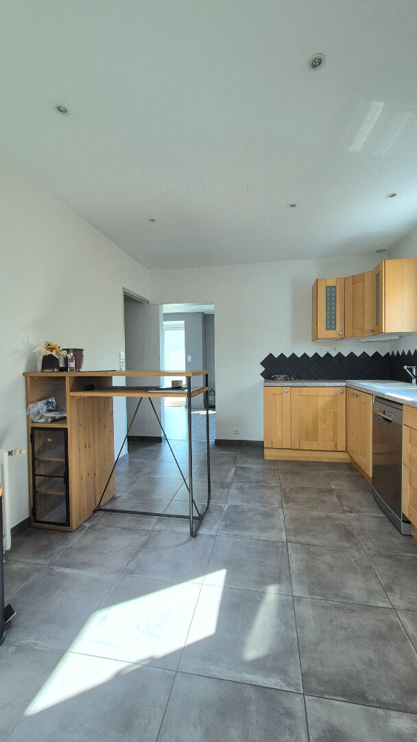 Photo MAISON BOUGUENAIS LES COUETS - 3 CH + BUREAU - 600 m² parcelle image 4/6