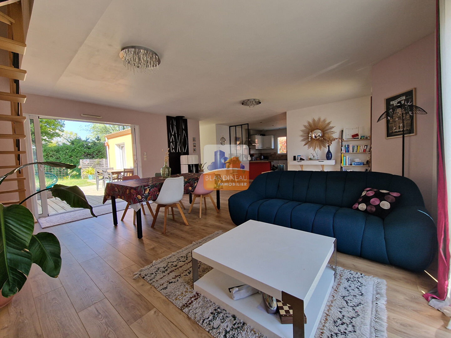 Photo BOUGUENAIS BOURG 4 CHAMBRES image 2/6