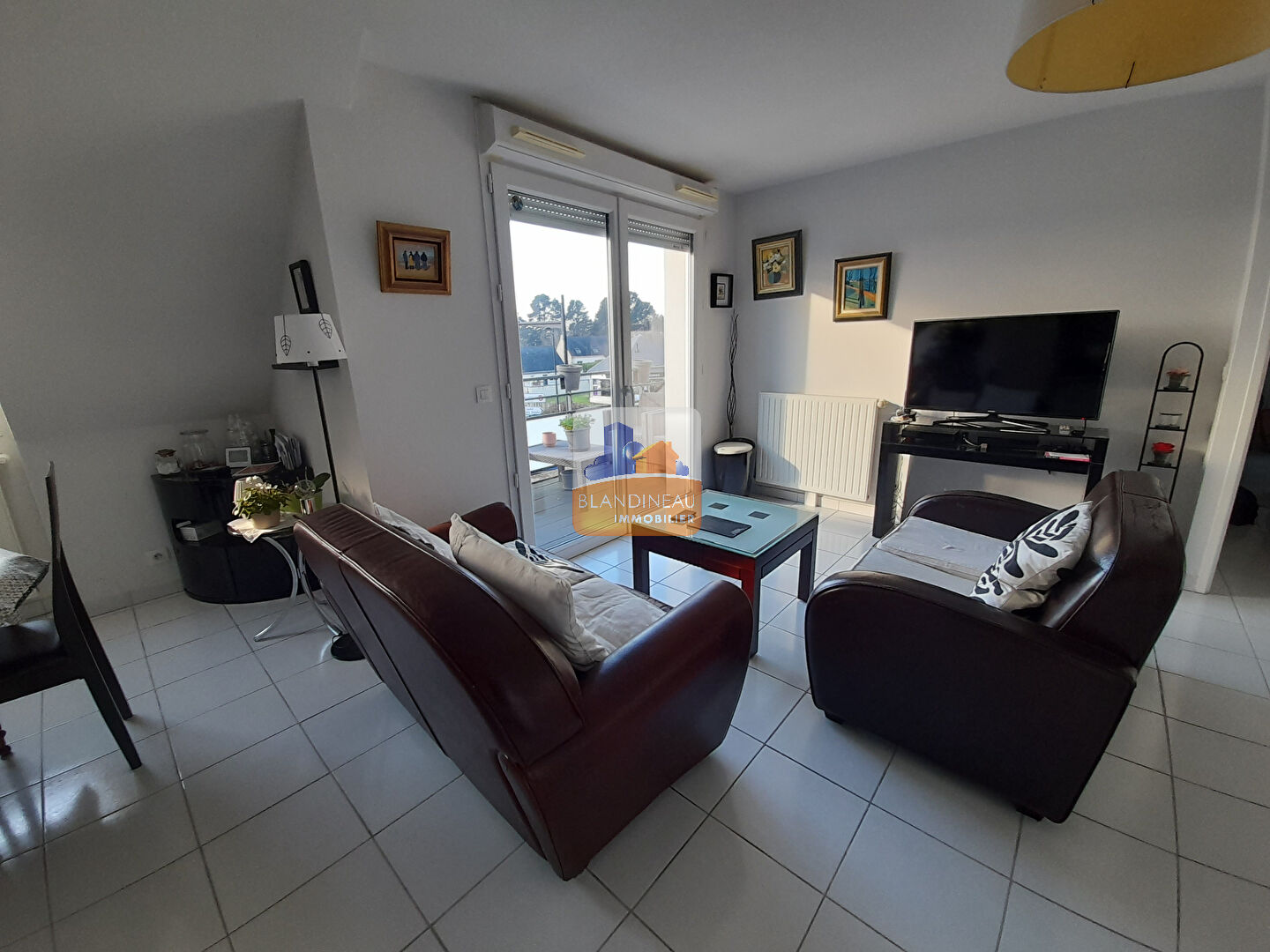 Photo SAUTRON, PLEIN BOURG, APPARTEMENT T3 65 m² + BALCON image 4/6