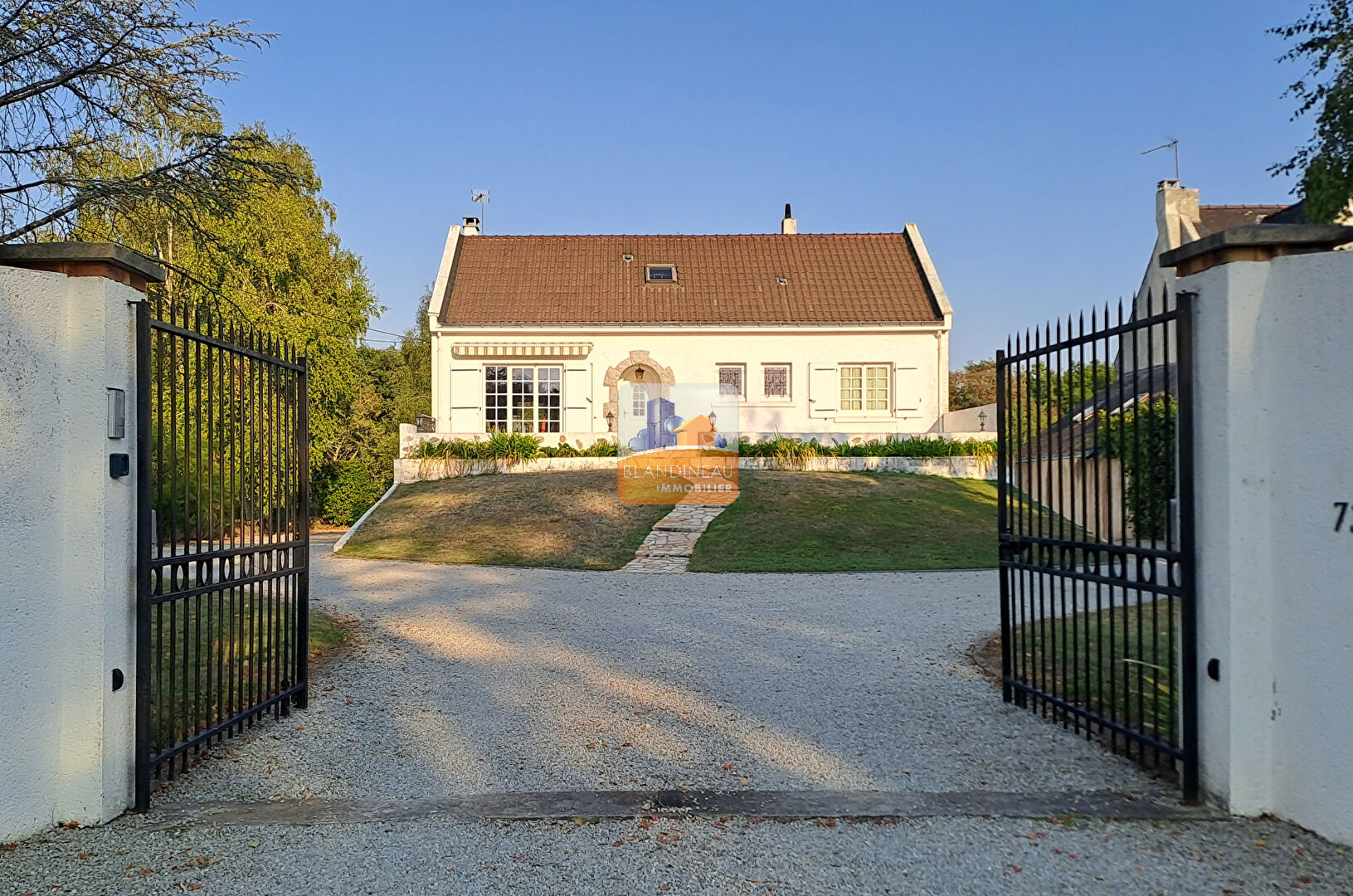 Agence immobilière de Blandineau Immobilier - TRANSACTION  - LA MONTAGNE